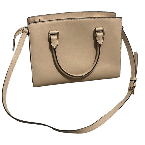 Micheal Kors Kellen Satchel - Picture 5 of 8